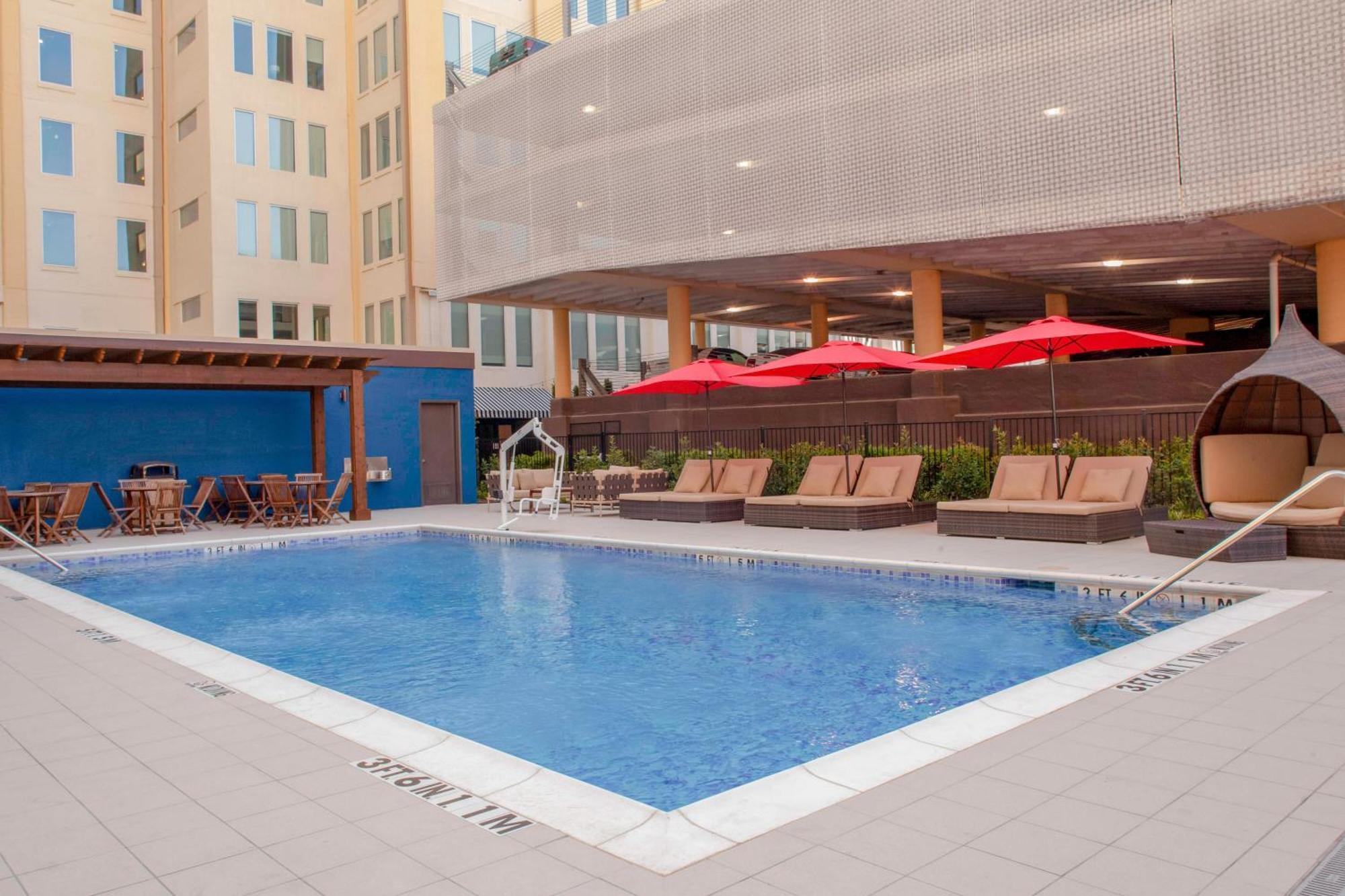 Fairfield Inn & Suites By Marriott Dallas Downtown المظهر الخارجي الصورة